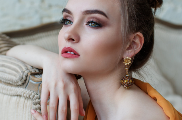 woman face